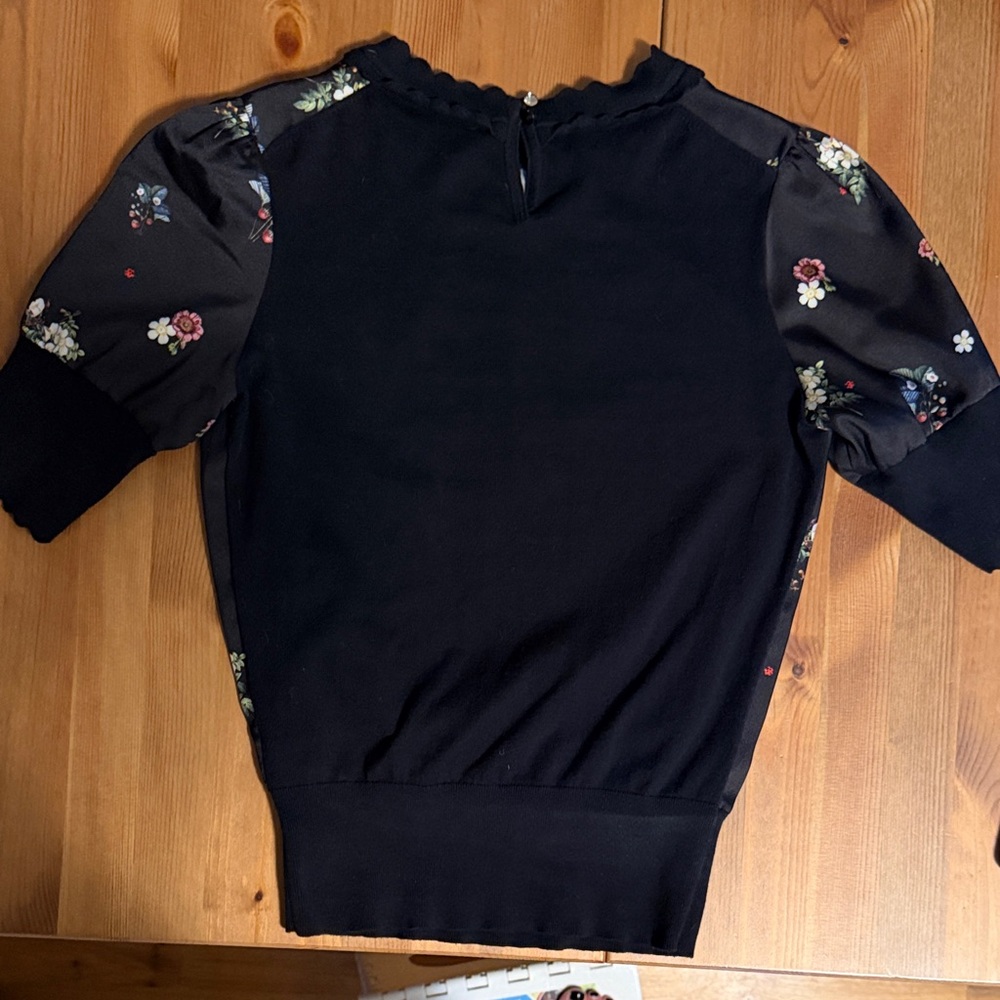 Ted Baker Black Floral Short Sleeve Blouse - Picture 6 of 6